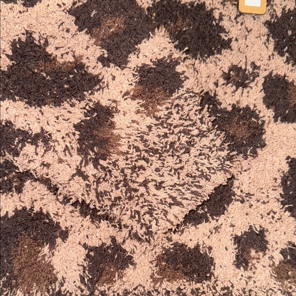 SKIMS  KIDS BROWN LEOPARD SWEATER - Picture 5 of 9